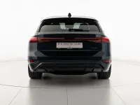 Usata Audi A6 e-tron S-Line 314 kW (428 CV) 2025 Blu plasma metallizzato Station wagon