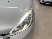 Usata Peugeot 208 Allure 100 CV (73 kW) 2017 Grigio Utilitaria