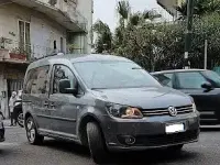 Usata VW Caddy 140 CV (102 kW) 2015 Nero Monovolume