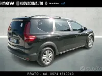Usata Dacia Jogger Comfort 101 CV (74 kW) 2022 Grigio Monovolume