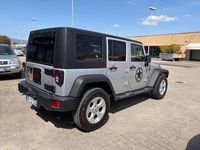 Usata Jeep Wrangler Unlimited Sport 177 CV (130 kW) 2008 Argento SUV