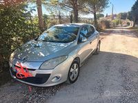 Usata Renault Mégane 130 CV (95 kW) 2010 Grigio Berlina
