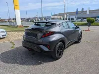 Usata Toyota C-HR BlackLine 98 CV (72 kW) 2022 Argento SUV
