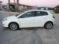 Usata Fiat Bravo 120 CV (88 kW) 2010 Bianco Utilitaria