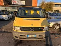 Usata Mercedes Vito 122 CV (89 kW) 2001 Giallo Furgone