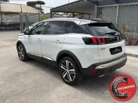 Usata Peugeot 3008 GT 181 CV (133 kW) 2017 Bianco SUV