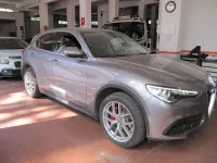 Usata Alfa Romeo Stelvio Super 280 CV (205 kW) 2017 Gray SUV