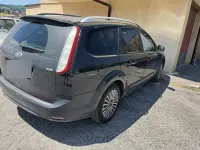 Usata Ford Focus 109 CV (80 kW) 2011 Nero Station wagon