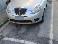 Usata Lancia Ypsilon 90 CV (66 kW) 2008 Grigio Utilitaria