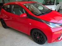 Begagnad Toyota Aygo 69 HK (50 kW) 2016 Röd Halvkombi