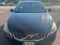 Usata Volvo S60 163 CV (119 kW) 2011 Nero Berlina