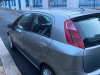 Usata Fiat Grande Punto 75 CV (55 kW) 2006 Grigio Utilitaria