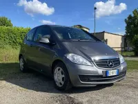 Usata Mercedes A150 Elegance 95 CV (69 kW) 2010 Grigio Coupé