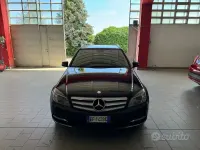 Usata Mercedes C200 AMG 136 CV (100 kW) 2010 Nero Station wagon