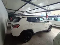 Usata Jeep Compass Night Eagle 150 CV (110 kW) 2020 Bianco pastello SUV
