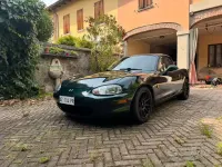 Usata Mazda MX5 110 CV (80 kW) 1998 Verde Cabrio