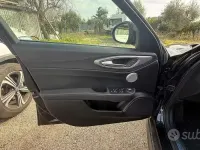 Usata Alfa Romeo Giulia Competizione 160 CV (117 kW) 2023 Nero Berlina