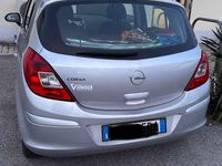 Usata Opel Corsa Cosmo 90 CV (66 kW) 2010 Argento Berlina