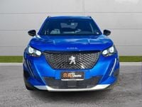 Usata Peugeot 2008 Allure 100 CV (73 kW) 2023 Blu vertigo SUV