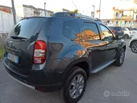 Usata Dacia Duster Lauréate 109 CV (80 kW) 2018 Grigio SUV