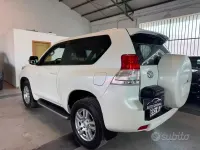 Usata Toyota Land Cruiser Executive 173 CV (127 kW) 2010 Bianco SUV