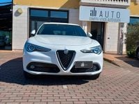 Usata Alfa Romeo Stelvio Business 190 CV (139 kW) 2022 Bianco SUV