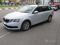 Usata Skoda Octavia Executive 116 CV (85 kW) 2018 Bianco Station wagon