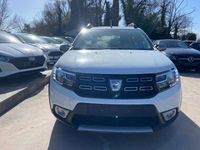 Usata Dacia Sandero Stepway 90 CV (66 kW) 2018 Bianco Utilitaria