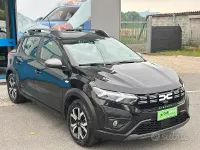 Usata Dacia Sandero Stepway 101 CV (74 kW) 2023 Nero Berlina