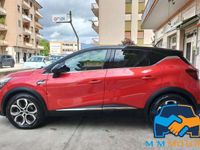 Usata Renault Captur Intens 101 CV (74 kW) 2021 Rosso SUV