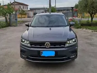 Usata VW Tiguan Business 150 CV (110 kW) 2017 Grigio SUV