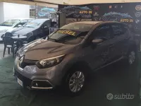 Usata Renault Captur 90 CV (66 kW) 2015 Grigio SUV