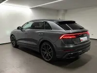 Usata Audi Q8 Sport 286 CV (210 kW) 2022 Grigio SUV