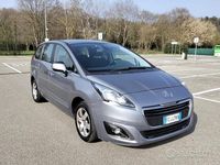 Usata Peugeot 5008 Allure 120 CV (88 kW) 2016 Grigio Station wagon