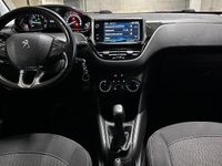 Usata Peugeot 208 Active 75 CV (55 kW) 2018 Blu/azzurro Utilitaria