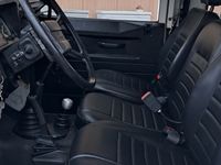 Usata Land Rover Defender 86 CV (63 kW) 1987 Bianco SUV