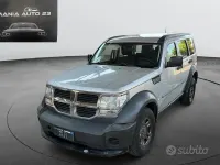 Usata Dodge Nitro 177 CV (130 kW) 2009 Grigio SUV