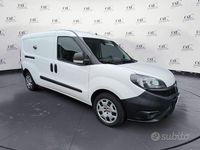 Usata Fiat Doblò Lounge 95 CV (69 kW) 2021 Bianco Monovolume