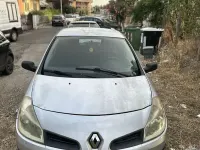 Usata Renault Clio II Dynamique 75 CV (55 kW) 2007 Berlina