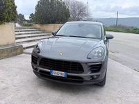 Usata Porsche Macan 258 CV (189 kW) 2015 Grigio SUV