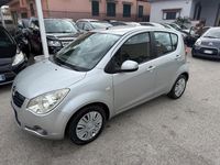 Usata Opel Agila 68 CV (50 kW) 2012 Argento Utilitaria