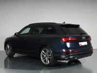 Usata Audi Q7 S-Line 286 CV (210 kW) 2024 Grigio waitomo metallizzato SUV
