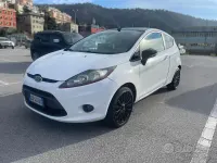 Usata Ford Fiesta 68 CV (50 kW) 2009 Berlina