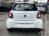 Usata Smart ForFour Passion 71 CV (52 kW) 2016 Bianco Utilitaria