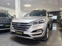 Usata Hyundai Tucson Xpossible 116 CV (85 kW) 2016 Oro SUV