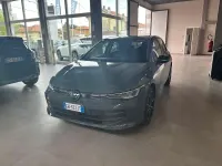 Usata VW Golf VIII Edition 150 CV (110 kW) 2024 Grigio Berlina