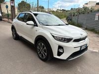 Usata Kia Stonic Style 116 CV (85 kW) 2019 Bianco SUV