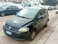 Begagnad VW Fox 69 HK (50 kW) 2005 Svart Halvkombi