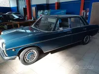 Usata Mercedes 230 135 CV (99 kW) 1960 Blu Berlina