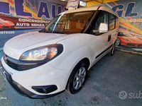 Usata Fiat Doblò Lounge 95 CV (69 kW) 2018 Bianco Monovolume